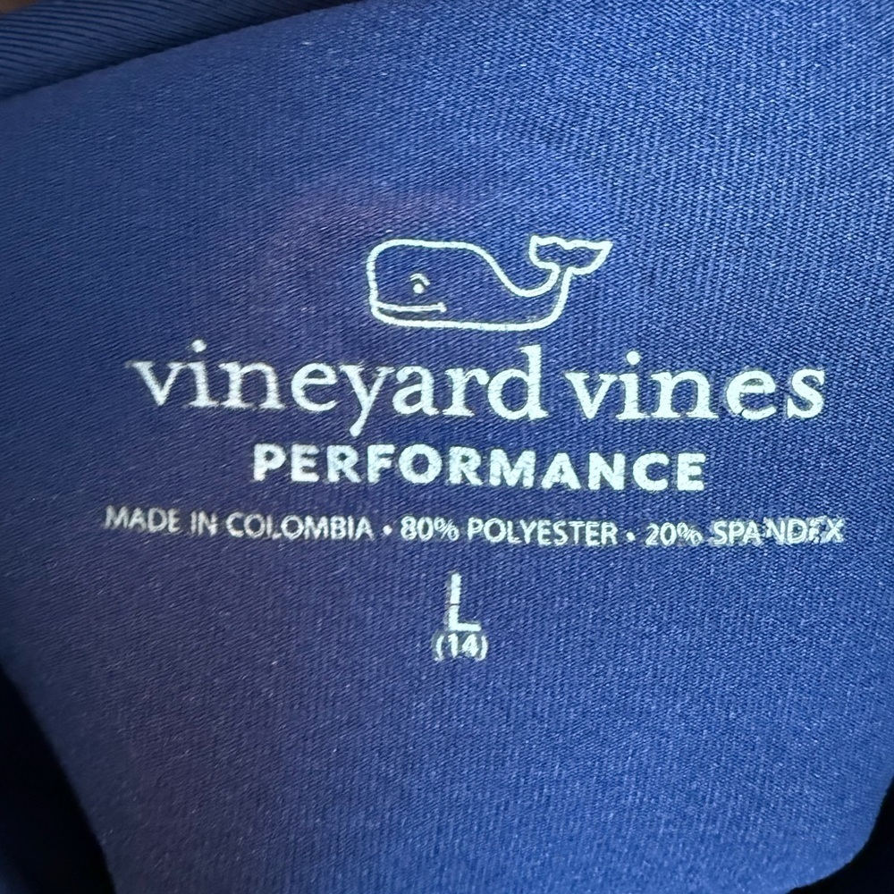 Vineyard Vines Performance Navy Rash Guard LS Poly Blend Whale Logo kidSz L (14) - Picture 4 of 8